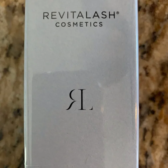 Lash wash “Revitalash” - Picture 7 of 7